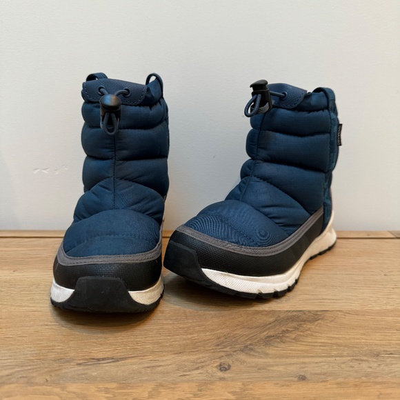 The North Face Kids ThermoBall™ Pull-On Waterproof (Little Kid) US1/EU32 - Picture 4 of 9